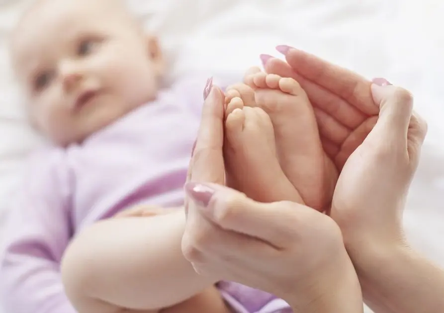 مراقبتهای بعد از تزریق سلول های بنیادی خون بندناف به بیمار مبتلا به اوتیسم