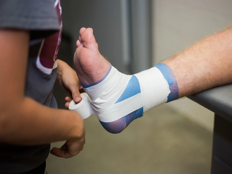 تشخیص کشیدگی تاندون آشیل پا