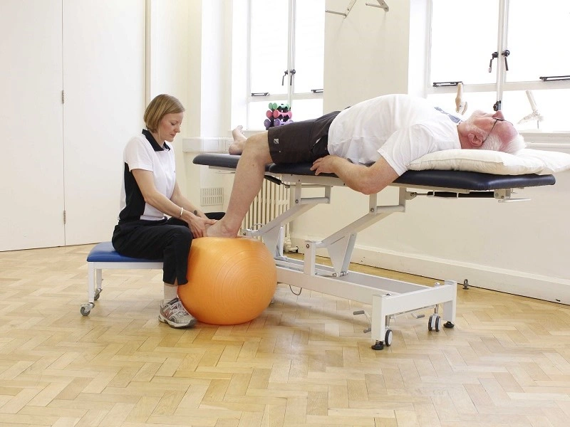 مراقبتهای بعد از کشیدگی تاندون پا