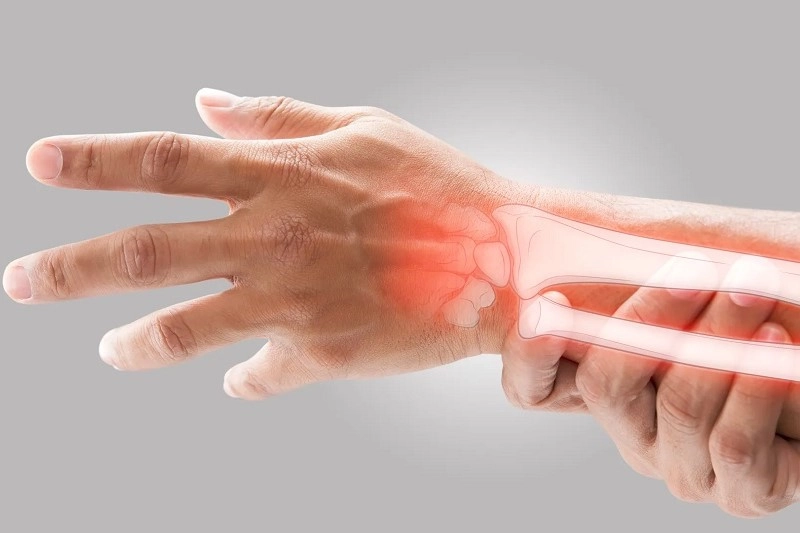 Pain relieving and anti inflammatory drugs